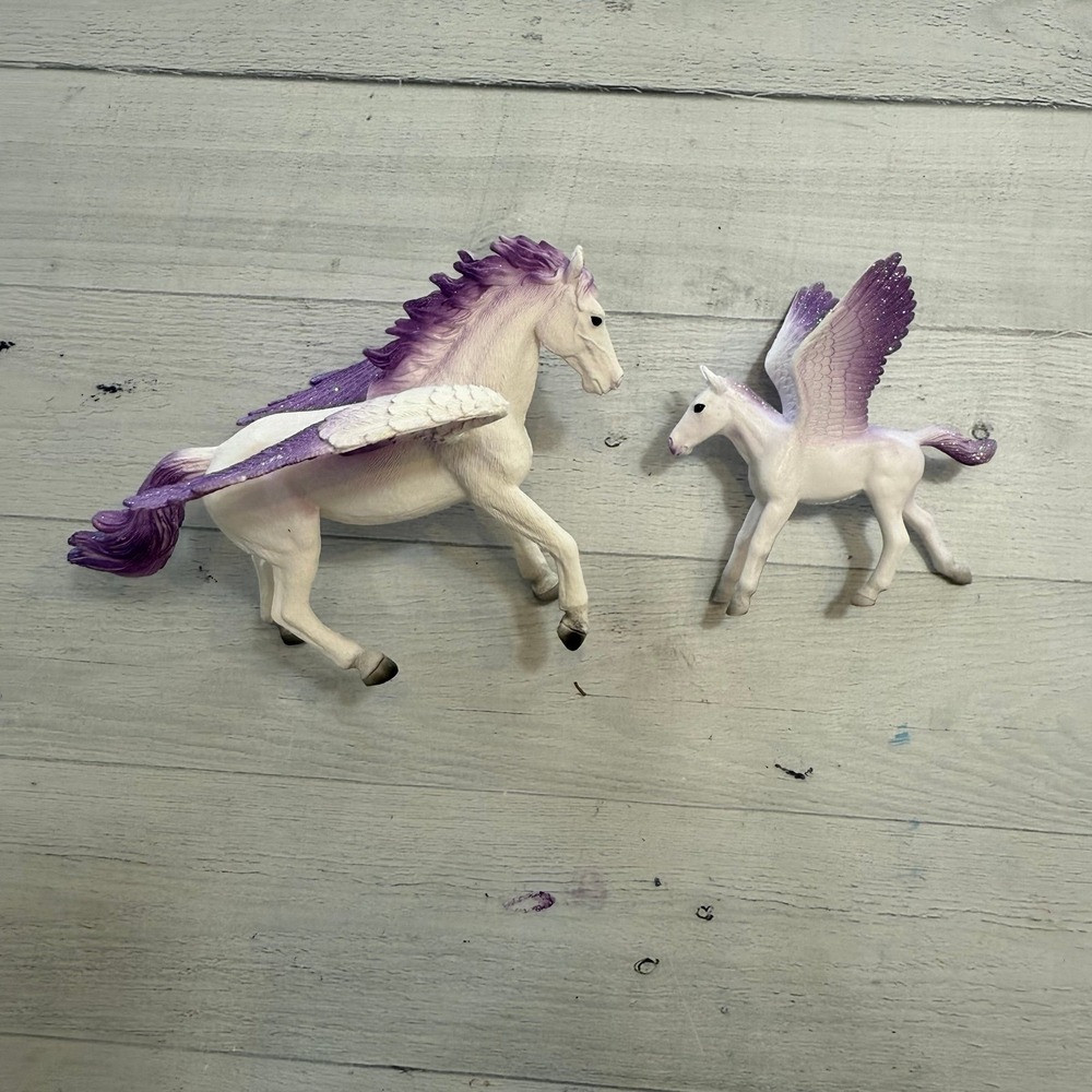 MOJO Pegasus Lilac Realistic Fantasy Hand Painted Toy Figurine big and little‎